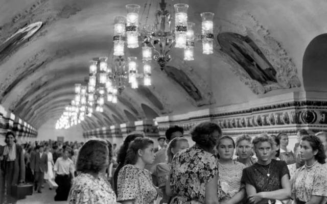 14 марта 1954 года. Кольцевая линия метро наконец сомкнулась